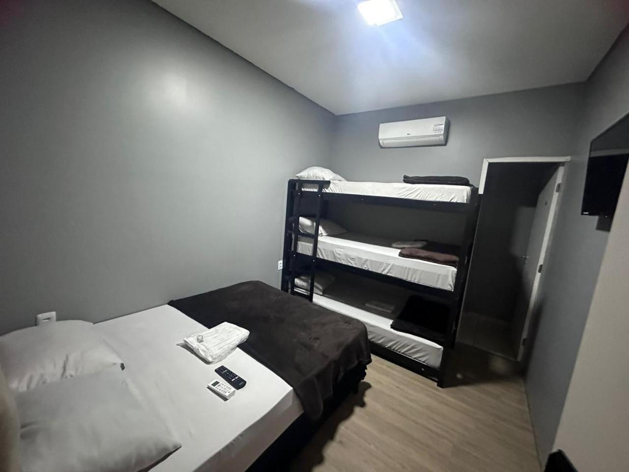 On Hostel II Gru Aeroporto Translado 24 Hs Guarulhos Eksteriør billede
