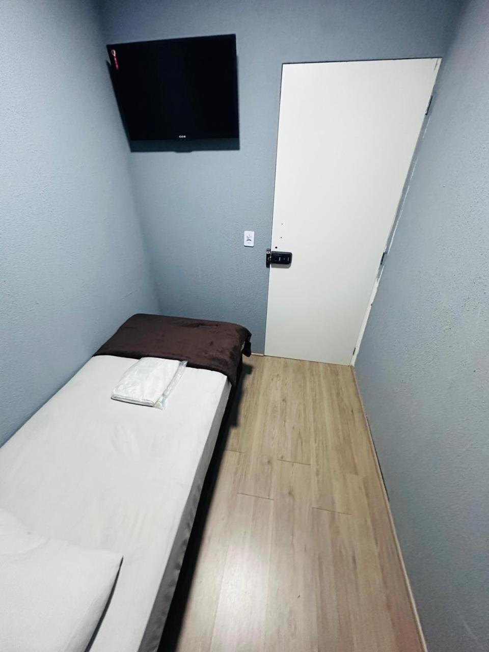On Hostel II Gru Aeroporto Translado 24 Hs Guarulhos Eksteriør billede